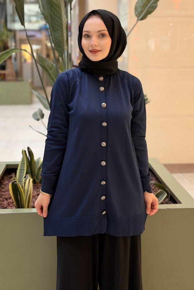 Basic Mercerized Cardigan with Raglan Sleeve