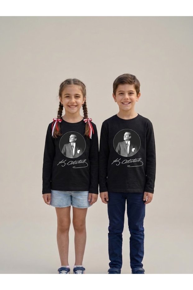 Custom-Designed Black Long-Sleeve Children's T-Shirt with Atatürk Print (Unisex for Girls and Boys)