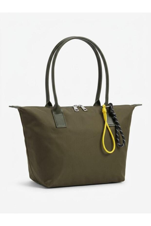 Large-Capacity, Long-Handled, Water-Resistant Fabric and Strappy Rope Charm Women's Shoulder Bag for Everyday and Sports Use (40 cm x 25 cm)