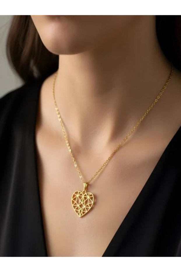 Necklace Designed with Flower/Tree Motifs
