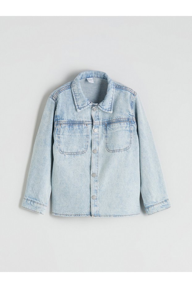 A Simple Long-Sleeved Boys' Denim Shirt from UZG STORE for Style-Conscious Kids