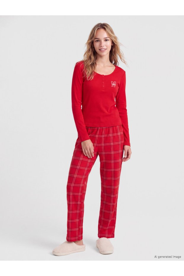 Quality Pieces from Çelebi Store Women's New Year's Themed Pajama Set