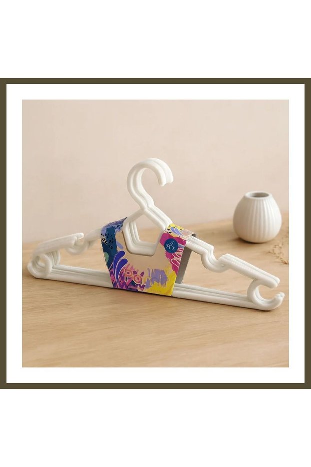 Plastic Clothing Hanger, Pack of 6, BX