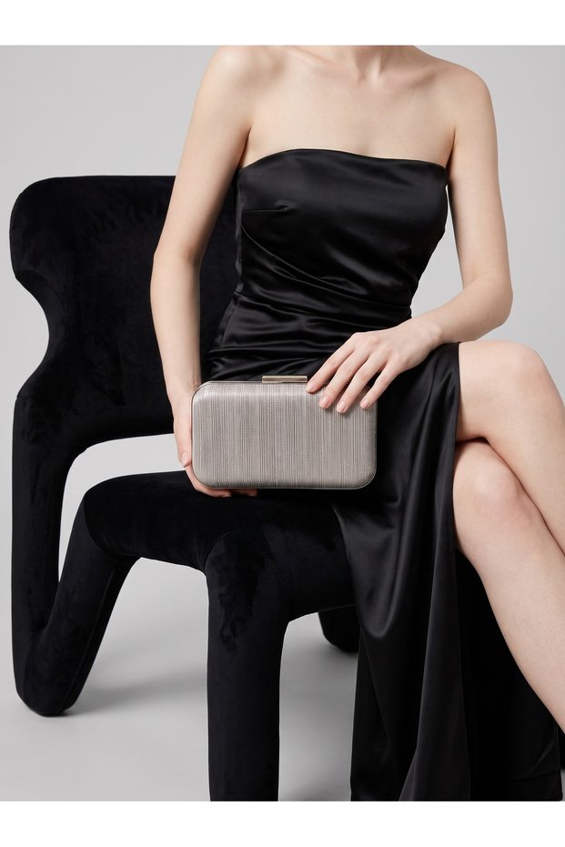 Anthracite Gray Platinum-Striped Patterned Laser-Cut Chain Strap Women's Evening Bag for Weddings and Engagement Parties