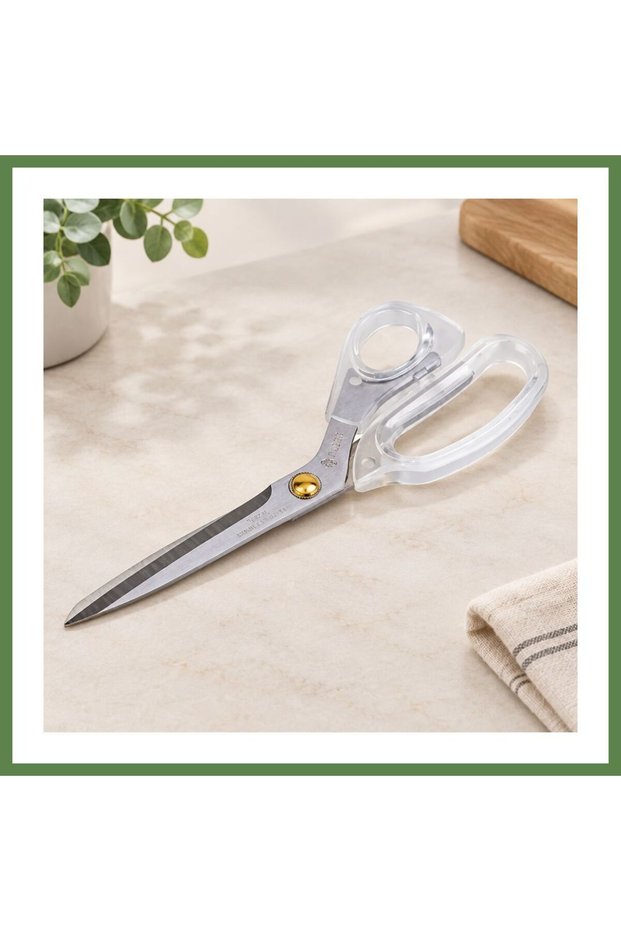 No. 8 Strappy Scissors HB006