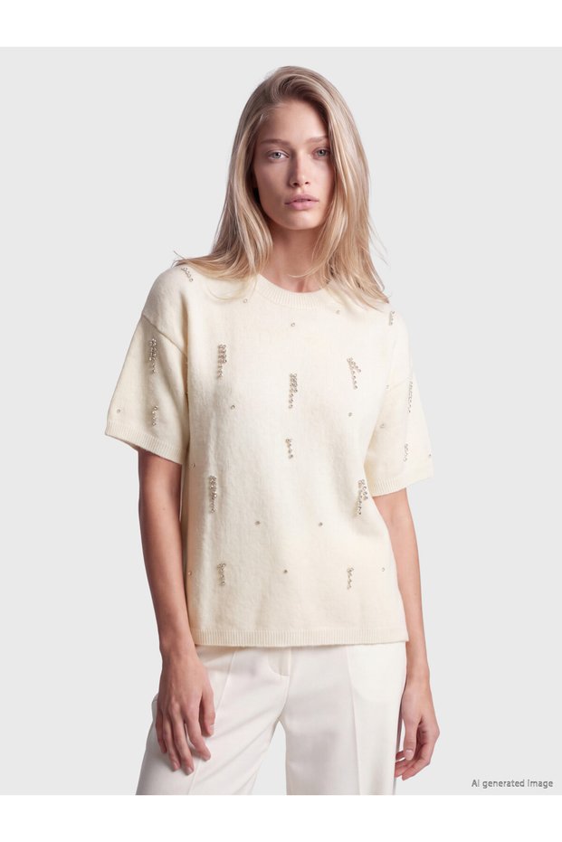 High-Quality Pieces from Çelebi Store: Women's Knit Sweater with Rhinestones and Loose Fit