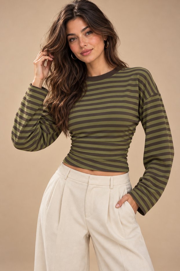 Women's Shiny-Textured Striped Oversized Long-Sleeved T-Shirt with a Waist-Fitted Fit