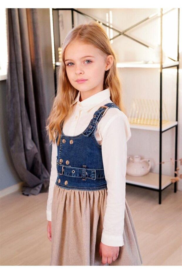 Young Dress