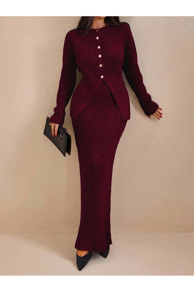 Maxi skirt, cherry red