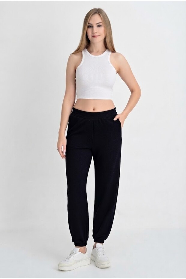 Women's Black Jogger Sweatpants with Pockets and Elastic Cuffs - Casual Comfortable Fit Sports Sweatpants