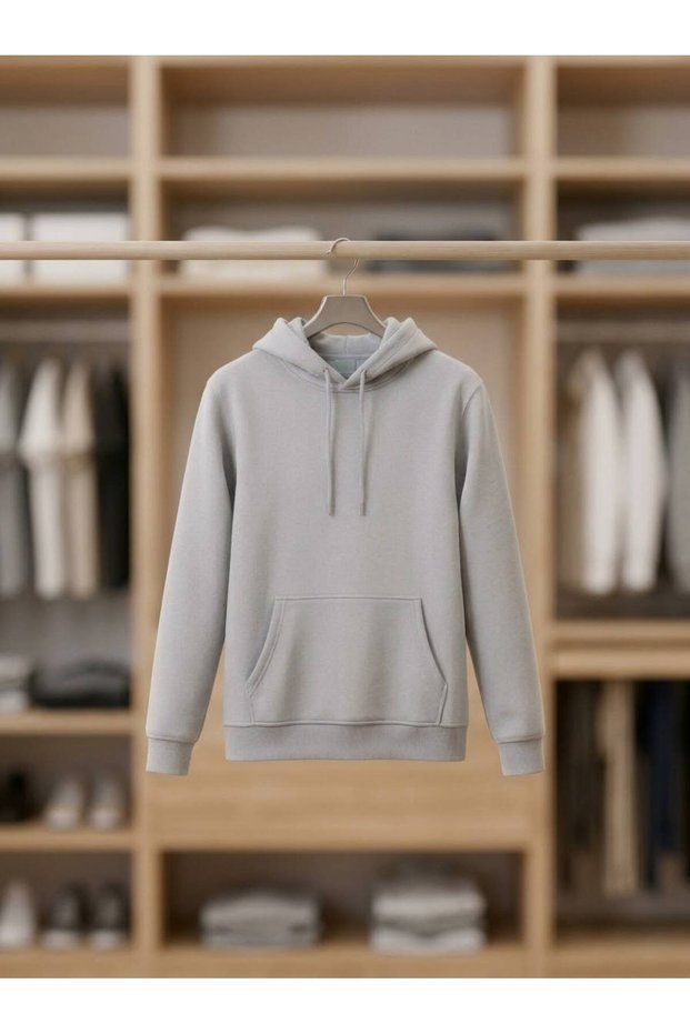 SIMPLE SWEATSHIRT
