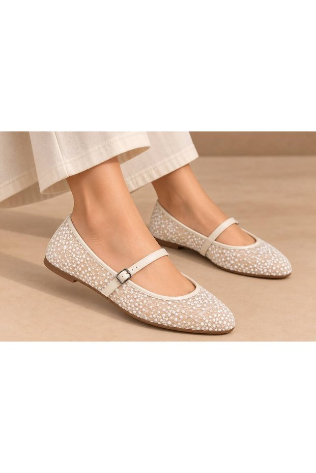 Women's Floral Mesh Flats with Buckle strap