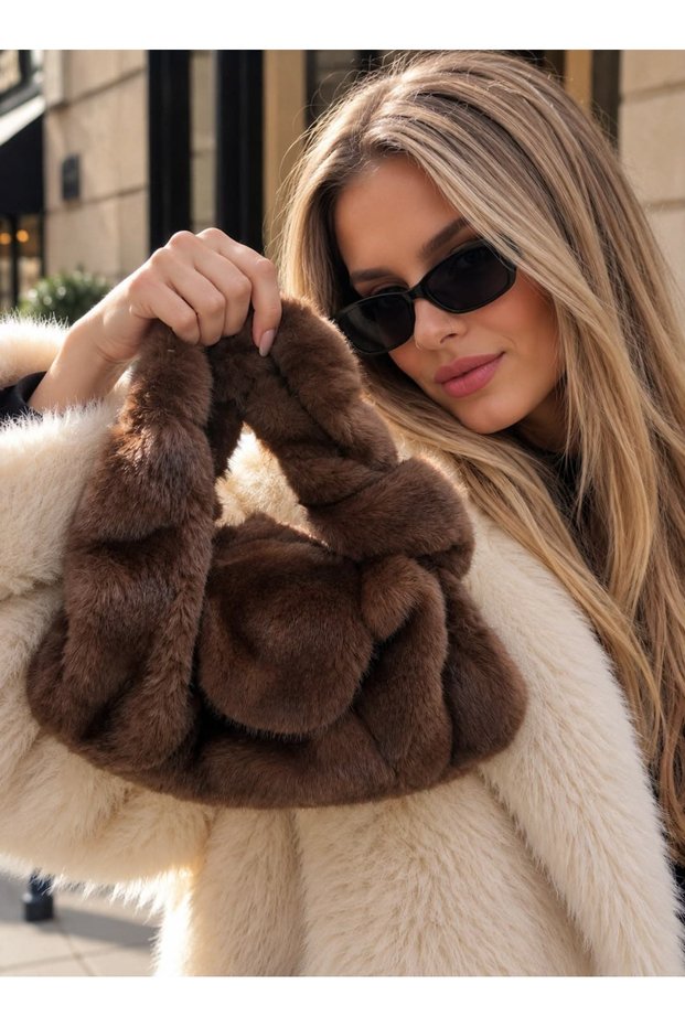 PLUSH BAG