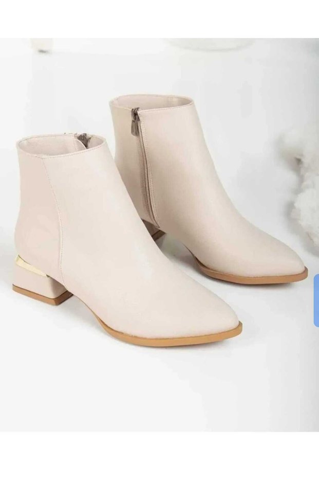 Women's Boots, Zippered, Thick-Soled, Short-Heeled Boots.