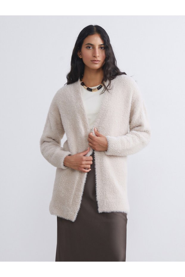 Trendy Picks from Kübra Butik: Shawl Collar Women's Plush Knit Cardigan with Yoke Detail