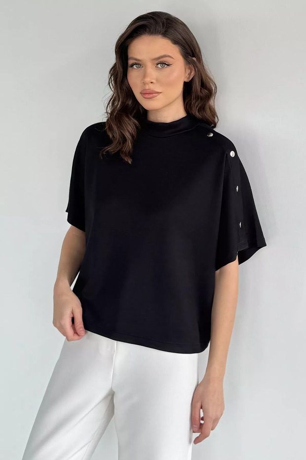 Shoulder Detailed Bat Sleeve Blouse