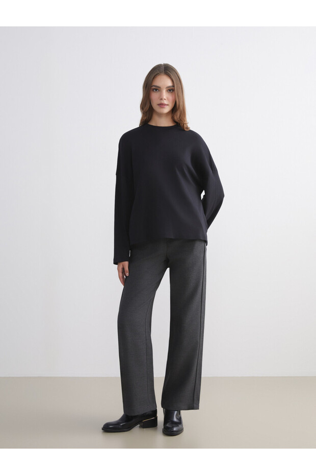 Trendy Picks from Kübra Butik: Textured Women's Wide-Leg Pants with a Drawstring Waist