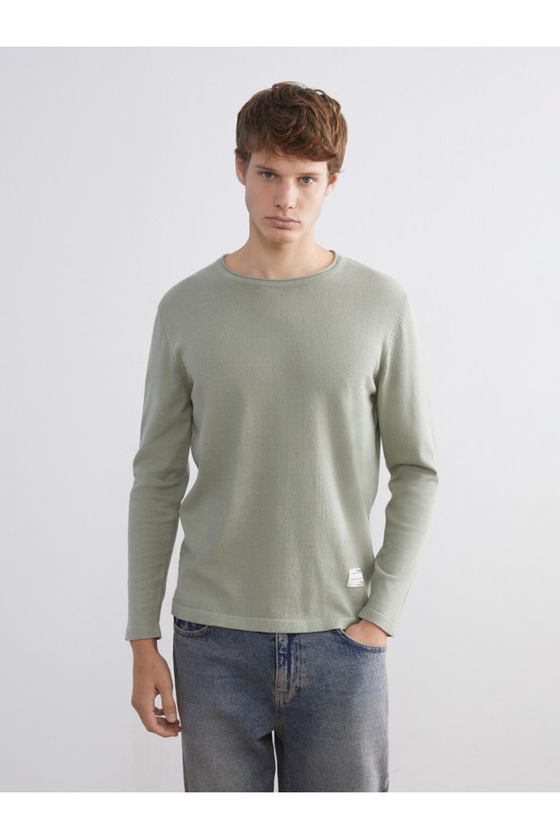 Zero Roba Collar Men's Knitwear Sweater for Style Enthusiasts from Uzg Store