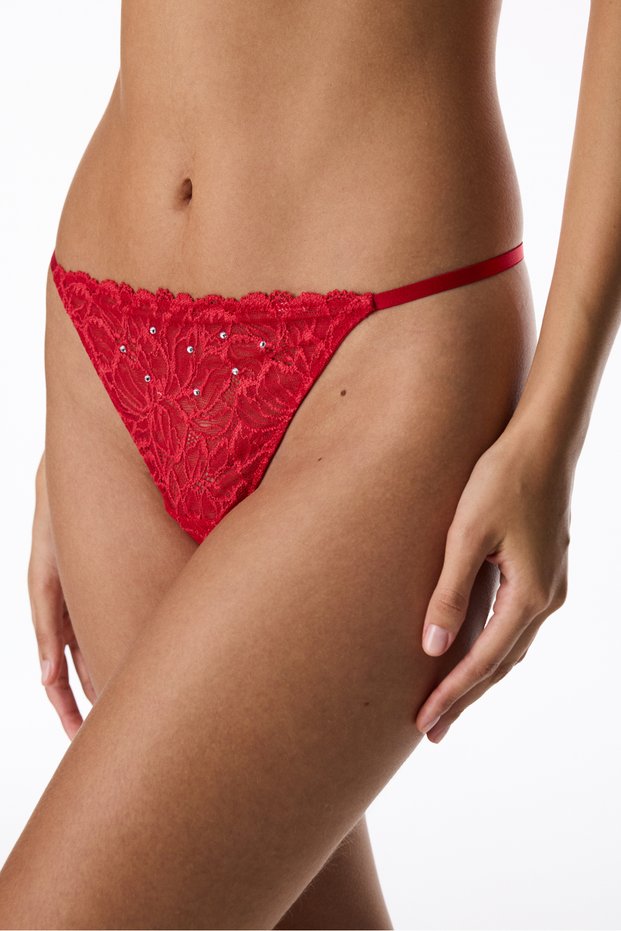 Alev Kırmızı Dantelli String Külot