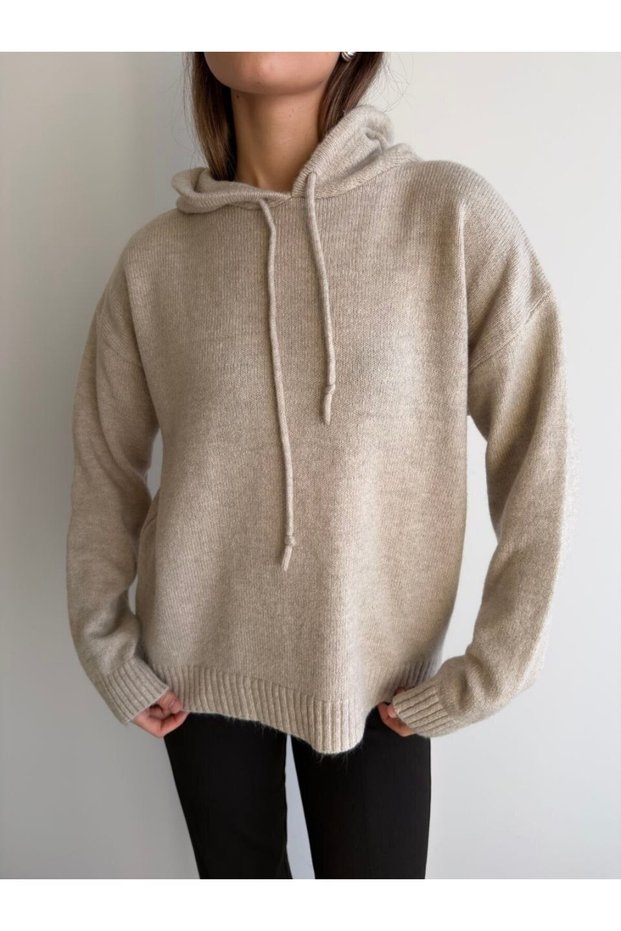 Fleece Hooded Knit Sweatshirt