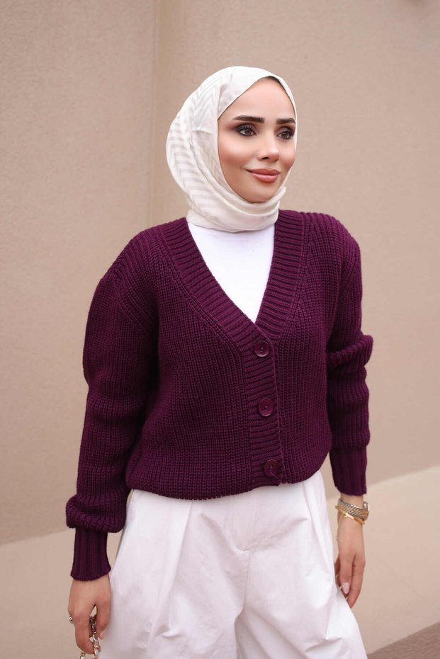 كارديجان تريكو منسوج بنقشة سلانيك مع أزرار باللون البرقوقي