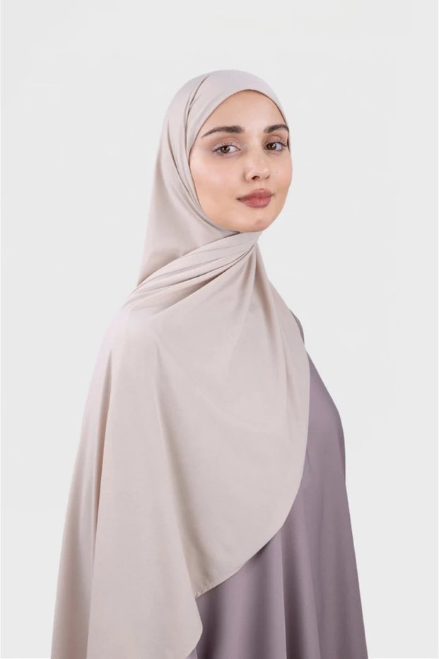 Premium Jersey Hijab – Soft, Stretchable & Elegant