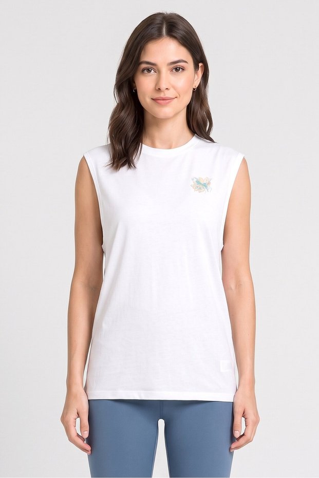 Women Sportswear Fit Sleeveless Outdoor Tank Top, Off White