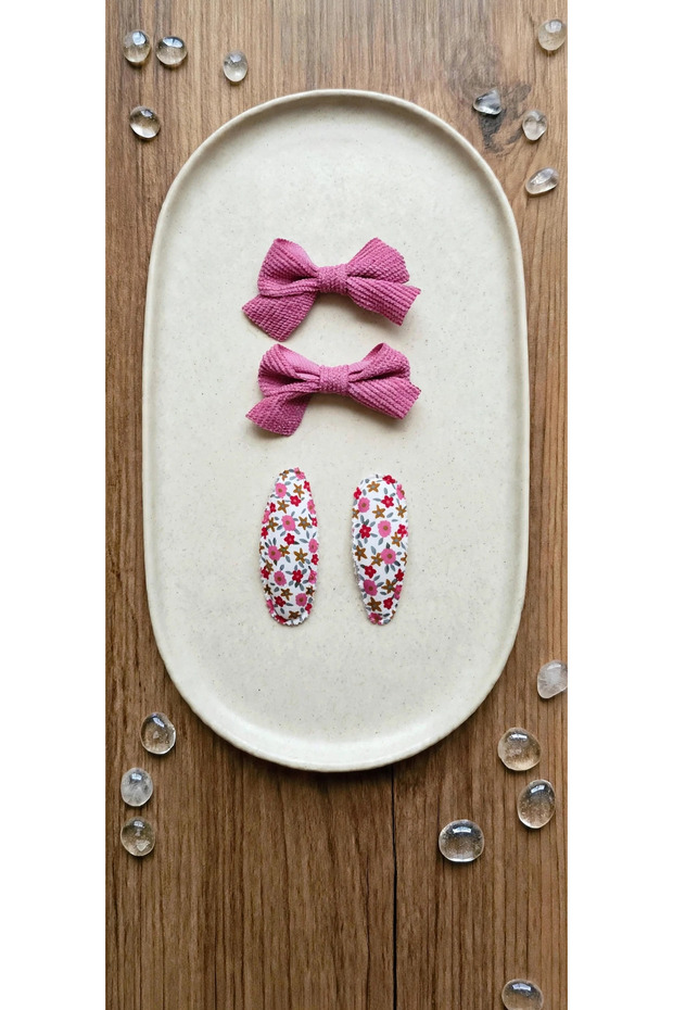 Set of 4 Girls' Hair Clips: Bow Detail, Ribbon, and Patterned Snap Clips