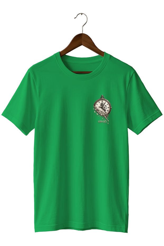 November 10, Atatürk, 9:05 a.m. Printed Unisex T-Shirt – Minimalist Vintage Atatürk Commemoration Design with Chest Print