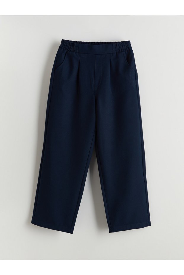 Trendy Picks from Kübra Butik: Wide-Leg Pleated Girls' Pants