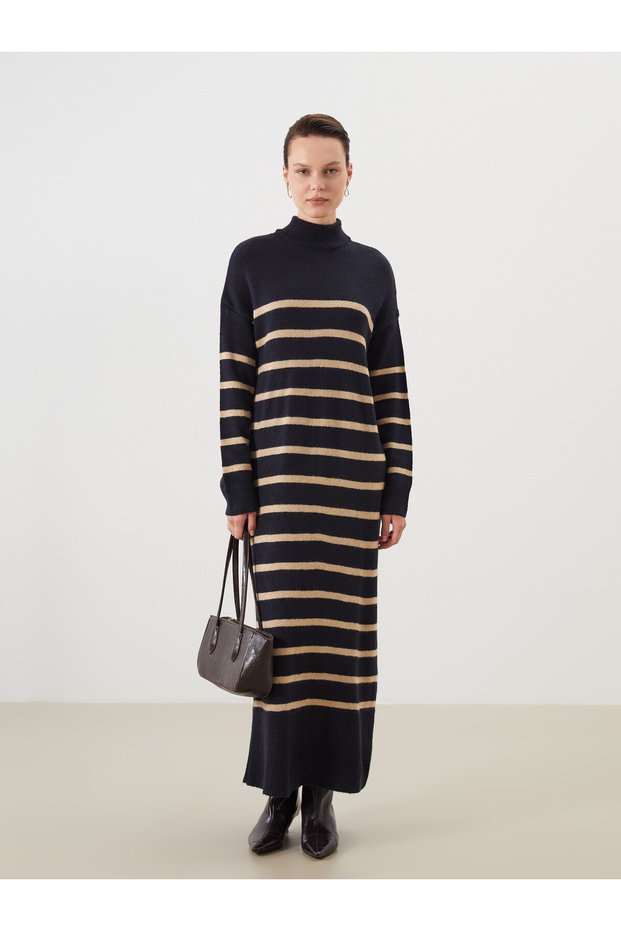 Peak New Season Stand Collar Striped Knitwear Dress