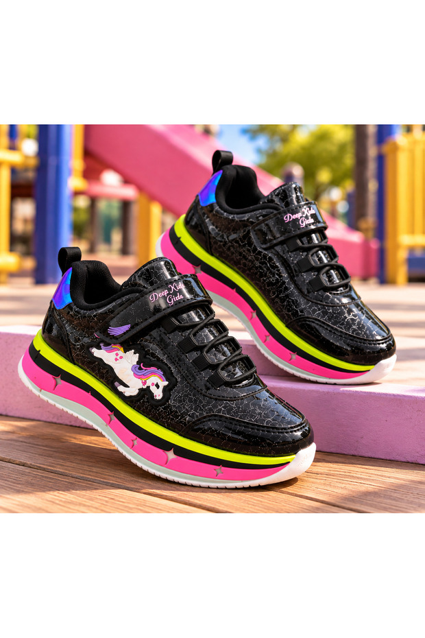 Children's Glowing Lace-Up Sports Shoes Comfortable Lightweight for Everyday Use