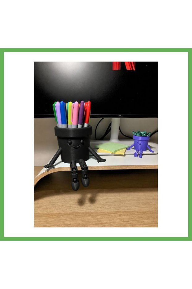 3D-Printed Moving Smiling Pencil Holder - Articulated Desktop Organizer - Black GEN01