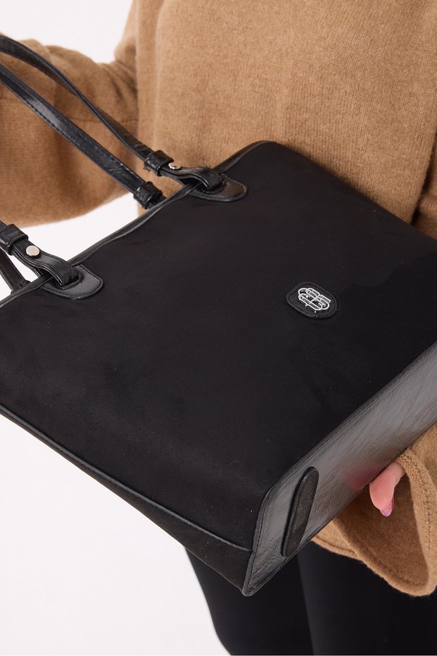 shoulder bag