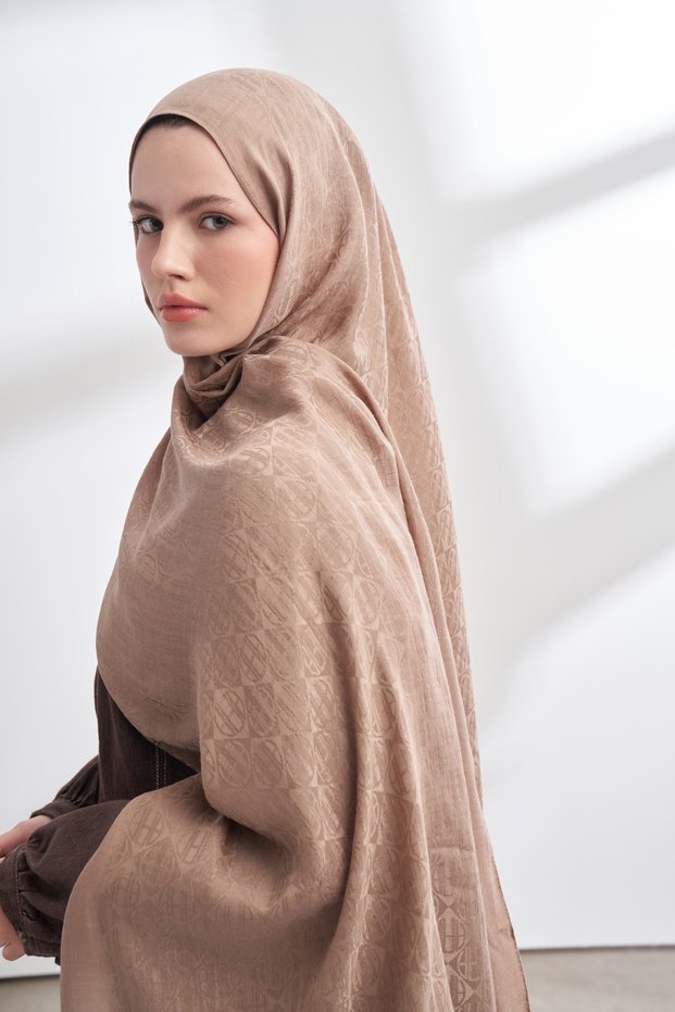 SOLEA JAKAR ICON PATTERNED SCARF - MINK