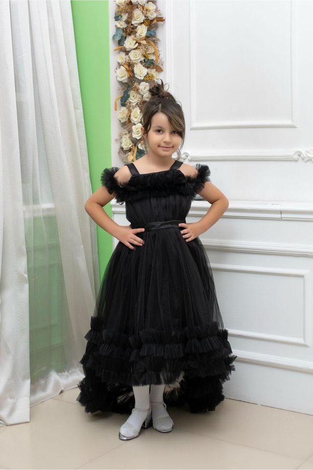 Black Pool-Neck, Short in the Front, Long in the Back, with a Train, Girls' Formal Dress