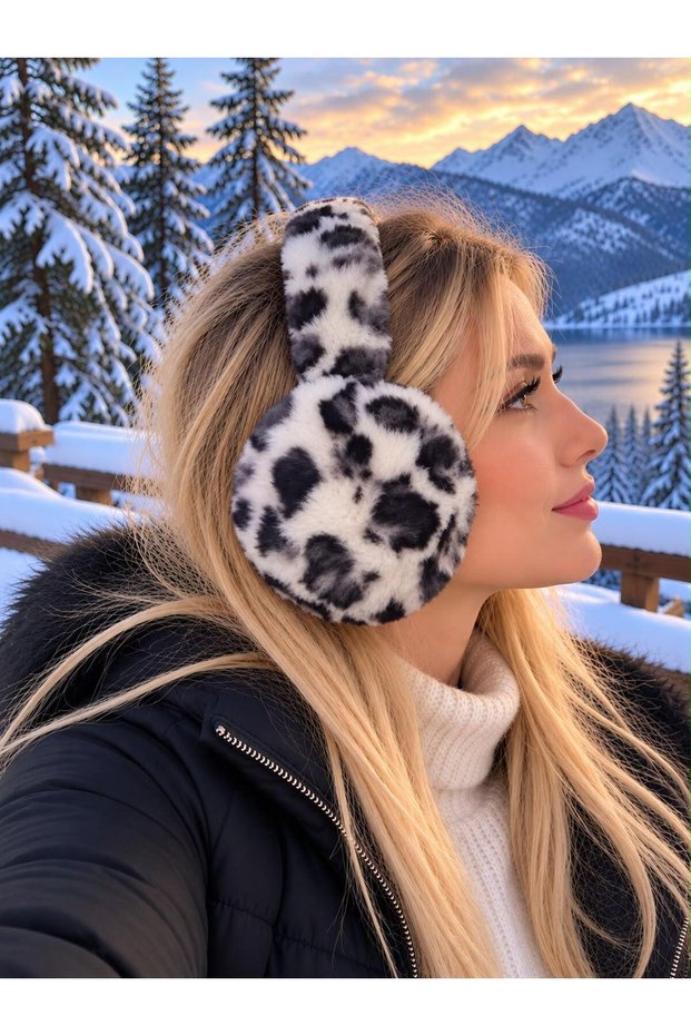 Leopard Pattern Plush Winter Headphones - Soft and Cold-Protective