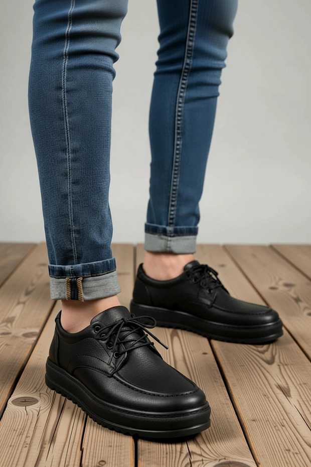 Men's Lace-Up Leather Casual Sneakers with Non-Slip Sole—Comfortable, Relaxed, Modern, Seasonal