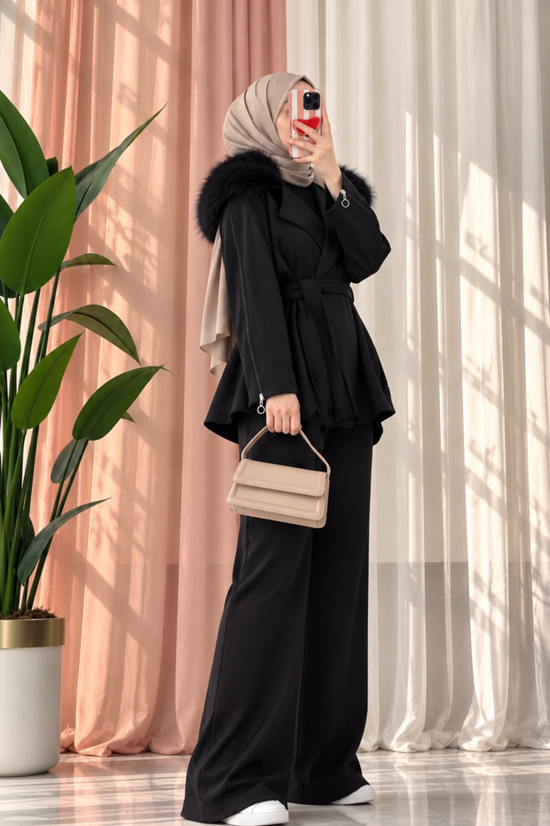 Fur-Trimmed Scuba Set with Zip Detail