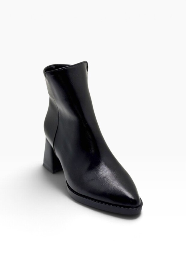 C-Shoes Nb700-27 Women's Boots with Thick Heels and Patent Leather (6.5cm)