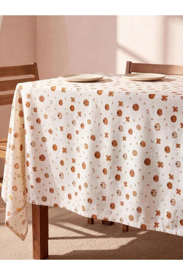 Assorted Pumpkin-Patterned Tablecloth, 140x180 cm (W6)