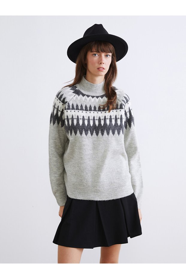 Half Fisherman Roba Collar Embroidered Women's Knitwear Sweater for Style Seekers from Uzg Store