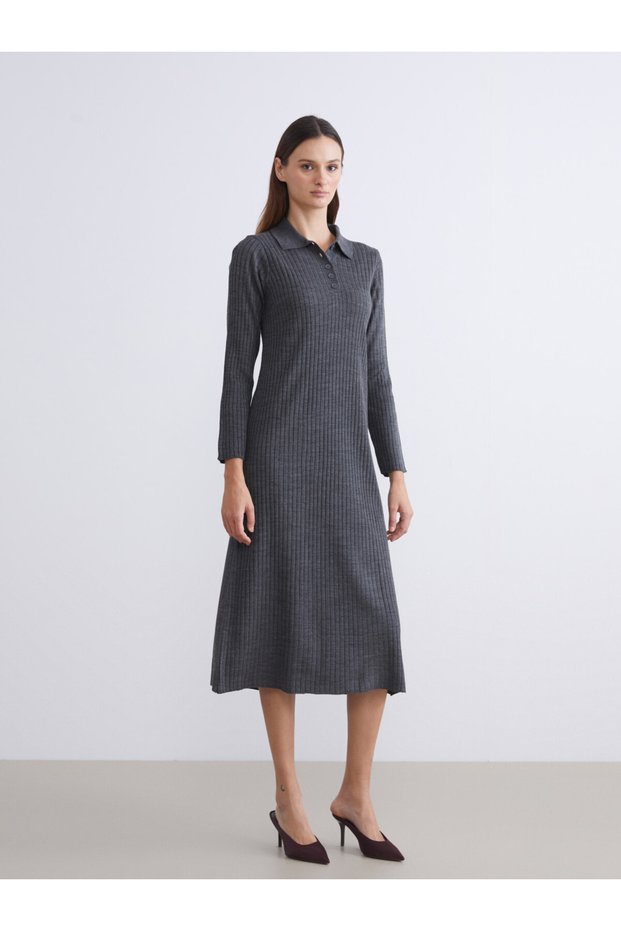 Trendy Picks from Kübra Butik: Off-the-Shoulder Corded Fabric Knit Dress