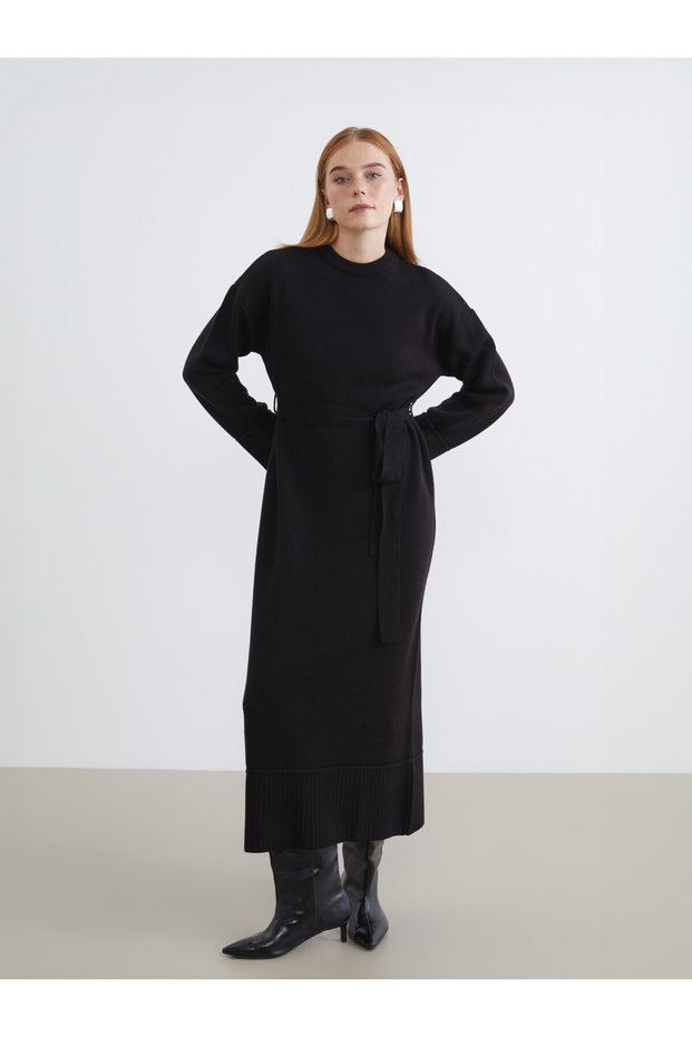 Trendy Picks from Kübra Butik: Off-the-Shoulder, Collared, Belted Knit Dress with Yoke Detail