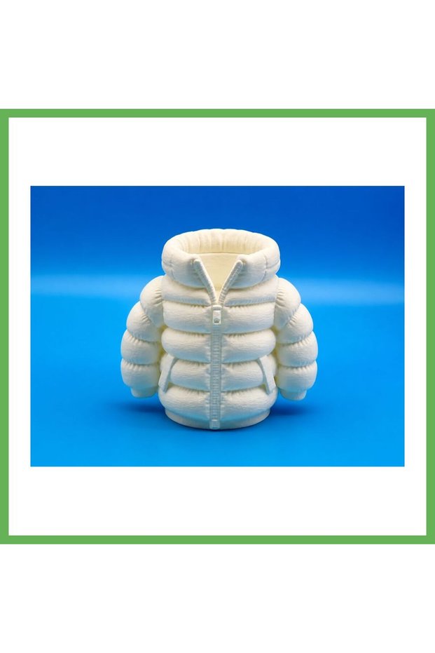 3D-Printed Puffer Coat Pencil Holder - Desktop Organizer - White GEN01
