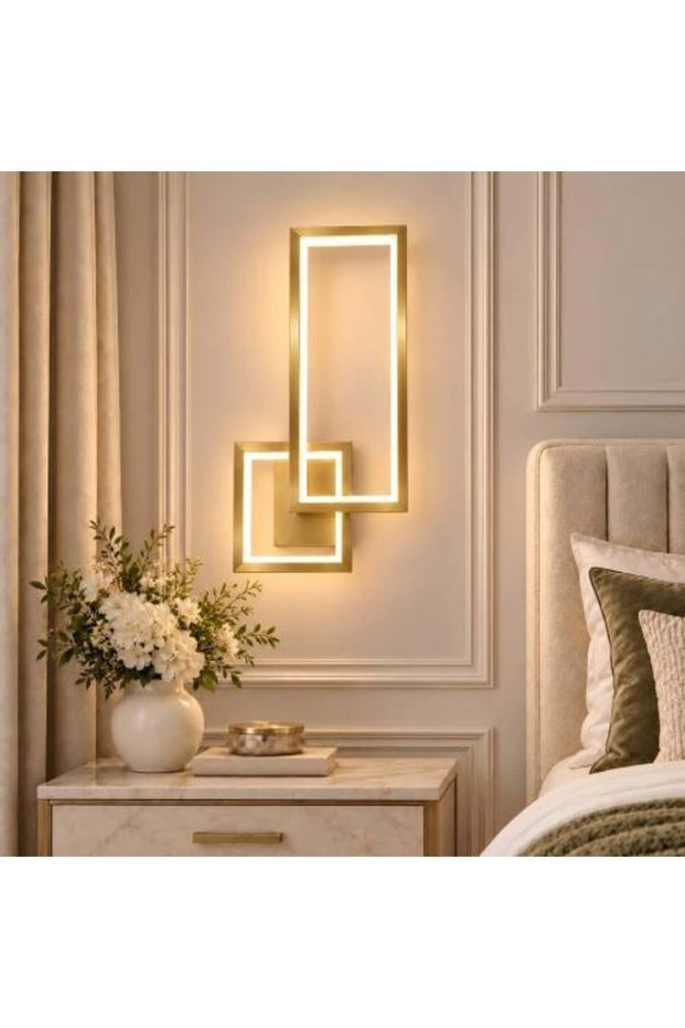 ابليك جداري مودرن LED ذهبي شحن Type-C بقاعدة مغناطيسية مع ريموت تحكم بثلاث اضاءات