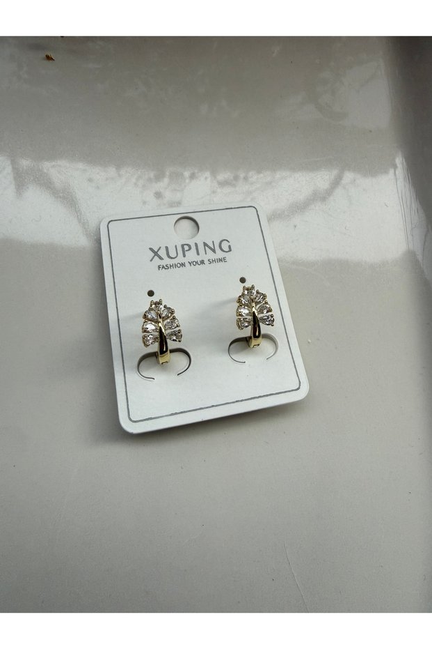 Zircon-Studded Leaf-Shaped Cute Hoop Earrings for Girls