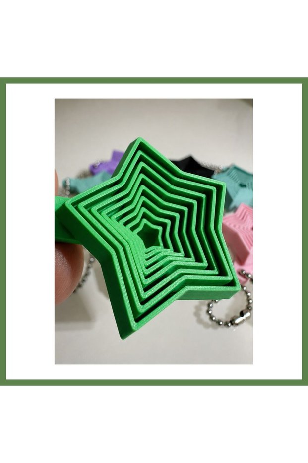 3D-Printed Star Fidget Keychain - Moving Toy and Bag Accessory - Green HB006