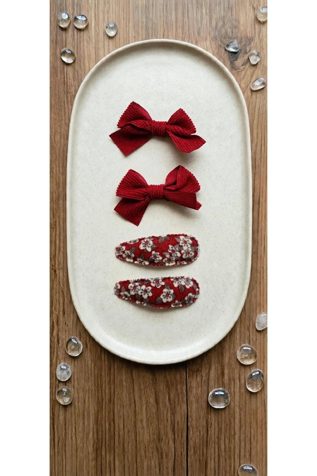 Set of 4 Girls' Hair Clips: Bow Detail, Ribbon, and Patterned Snap Clips