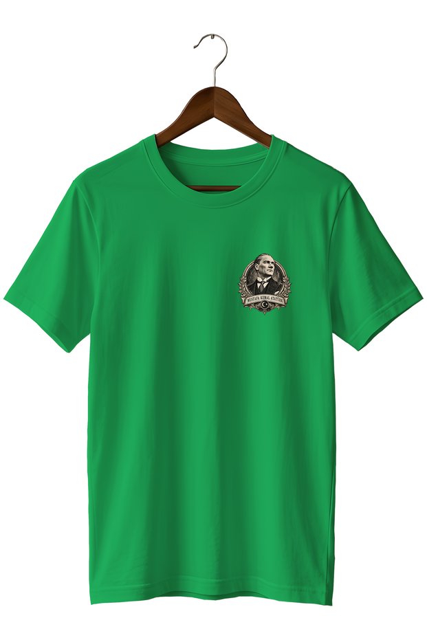 November 10 Vintage Minimalist Unisex T-Shirt with Atatürk Portrait – Mustafa Kemal Atatürk Retro Medallion Design